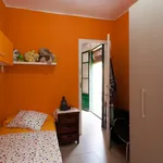 Rent 3 bedroom apartment in Barcelona