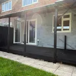 Rent 3 bedroom house in Salford