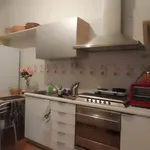 Rent 3 bedroom apartment of 100 m² in Avellino