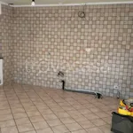 Appartamento in affitto a Cigliano via 20 Settembre, 33, non arredato/vuoto, box, terrazzo - TrovaCasa