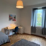 Miete 3 Schlafzimmer wohnung von 98 m² in Wiehre