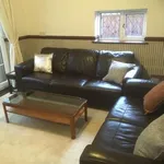 Rent 4 bedroom house in South East England