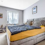 Rent 3 bedroom house in London