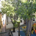 Rent 1 bedroom apartment of 35 m² in Lisbon