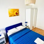 Rent 4 bedroom apartment in Málaga