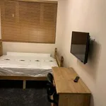 Rent 3 bedroom apartment in North East England