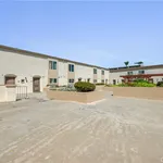 Rent 2 bedroom apartment of 118 m² in redondo beach