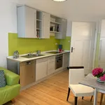 Miete 1 Schlafzimmer wohnung von 646 m² in Dusseldorf