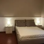 Rent 2 bedroom apartment in Florence