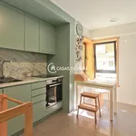 Rent 3 bedroom apartment of 99 m² in Porto