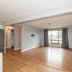 Rent 3 bedroom apartment in 63