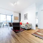 Rent 1 bedroom apartment of 47 m² in Berlin