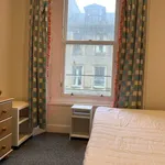 Rent 3 bedroom apartment in Scotland