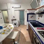 Affitto 2 camera appartamento di 81 m² in Palermo