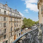 Appartement de 96 m² avec 3 chambre(s) en location à Paris