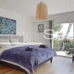 Maison de 198 m² avec 7 chambre(s) en location à Antibes