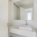 Rent 3 bedroom apartment of 132 m² in Lisbon