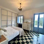 Rent 5 bedroom house of 300 m² in Ragusa