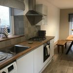 Rent 5 bedroom house in Wales