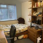 Rent 4 bedroom flat in Birmingham