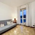 Rent 1 bedroom apartment of 80 m² in milan