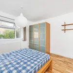 Rent 3 bedroom apartment in London