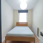 Rent 2 bedroom flat in Wales