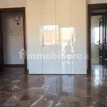 Rent 3 bedroom apartment of 95 m² in Bari