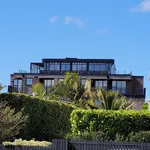 Rent 2 bedroom apartment in Auckland