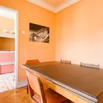 Rent a room in lisbon