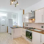 Rent 2 bedroom house in Leeds