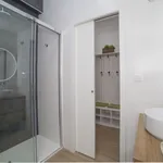 Alquilo 4 dormitorio apartamento de 40 m² en Valencia