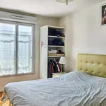 Appartement de 86 m² avec 4 chambre(s) en location à Saint-Cyr-l'École