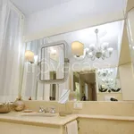 Rent 4 bedroom apartment of 150 m² in Venezia