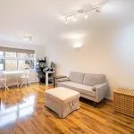 Rent 1 bedroom flat in Chiswick