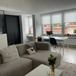 Rent 2 bedroom apartment in Woluwe-Saint-Lambert