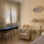 Rent 6 bedroom house in Seville