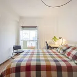 Rent a room in lisbon