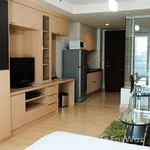 Rent 1 bedroom house of 52 m² in Bangkok