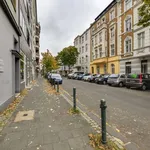 Rent 1 bedroom apartment of 48 m² in Dusseldorf