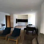 Rent 2 bedroom apartment of 71 m² in Porto, Ramalde