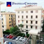 Rent 4 bedroom apartment of 100 m² in Genoa