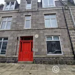 Rent 2 bedroom flat in Aberdeen