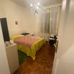 Affitto 7 camera casa di 207 m² in Piacenza