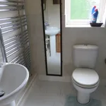 Rent 4 bedroom flat in West Midlands