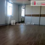 Pronajměte si 2 ložnic/e byt o rozloze 65 m² v Zlín