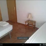 Rent a room in Alicante']