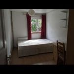 Rent 6 bedroom house in South East England