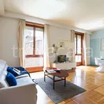 Rent 2 bedroom apartment of 60 m² in Milano