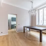 Rent 3 bedroom apartment of 130 m² in Milano